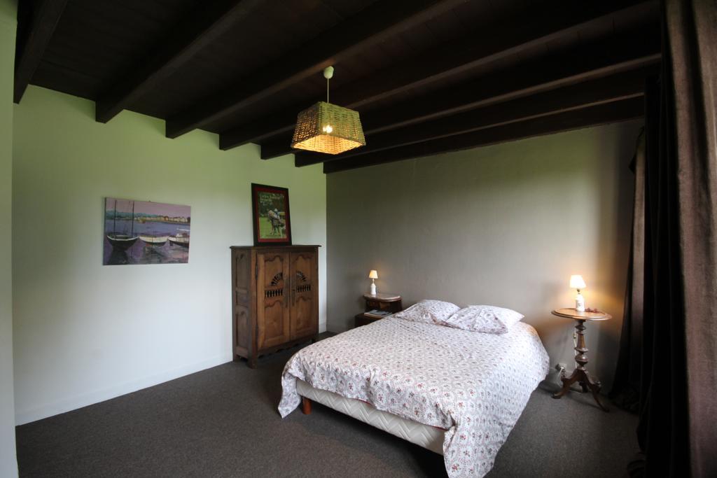 Propriete A 5 Km De Honfleur Villa Fourneville Bagian luar foto