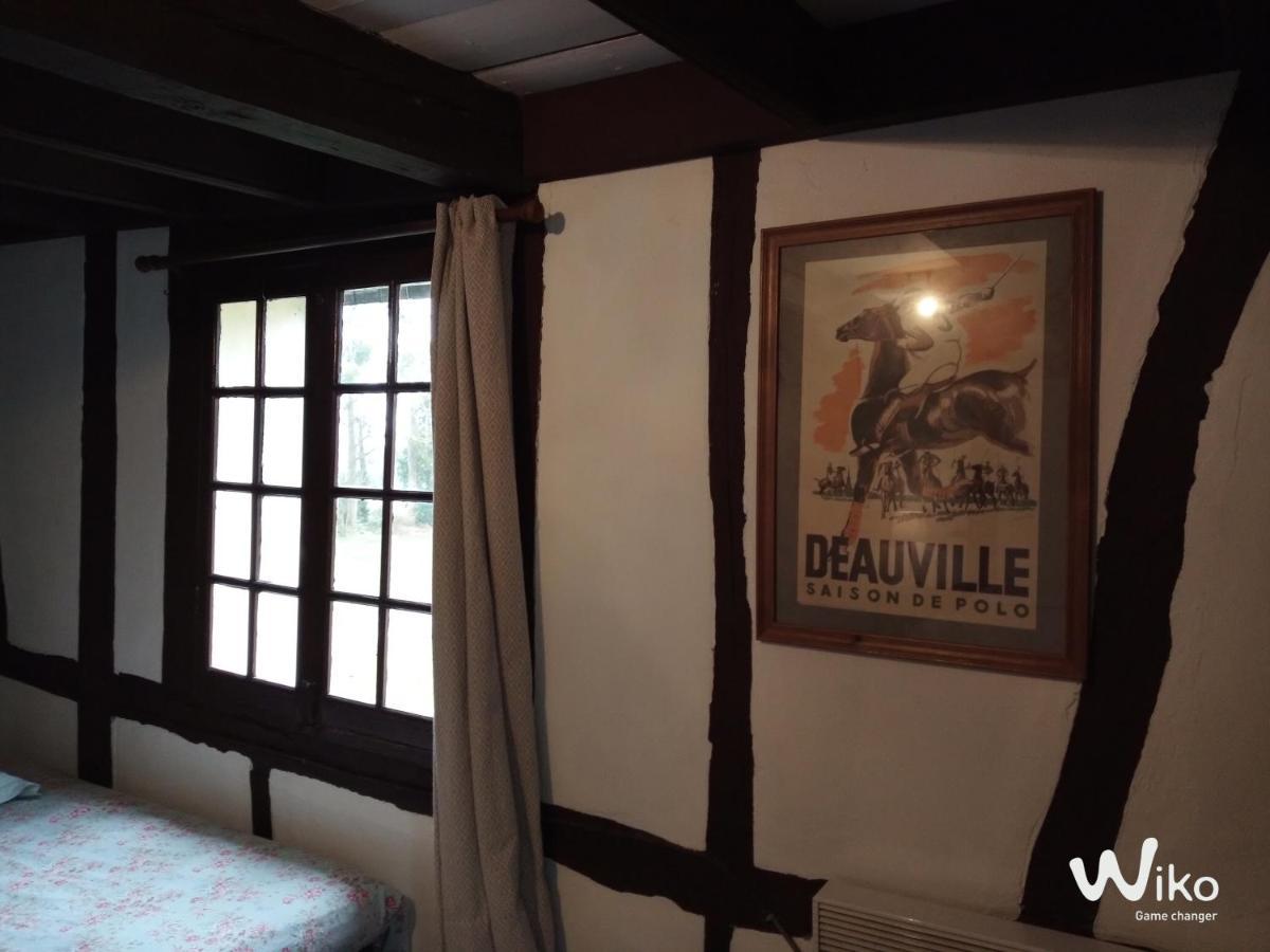 Propriete A 5 Km De Honfleur Villa Fourneville Bagian luar foto